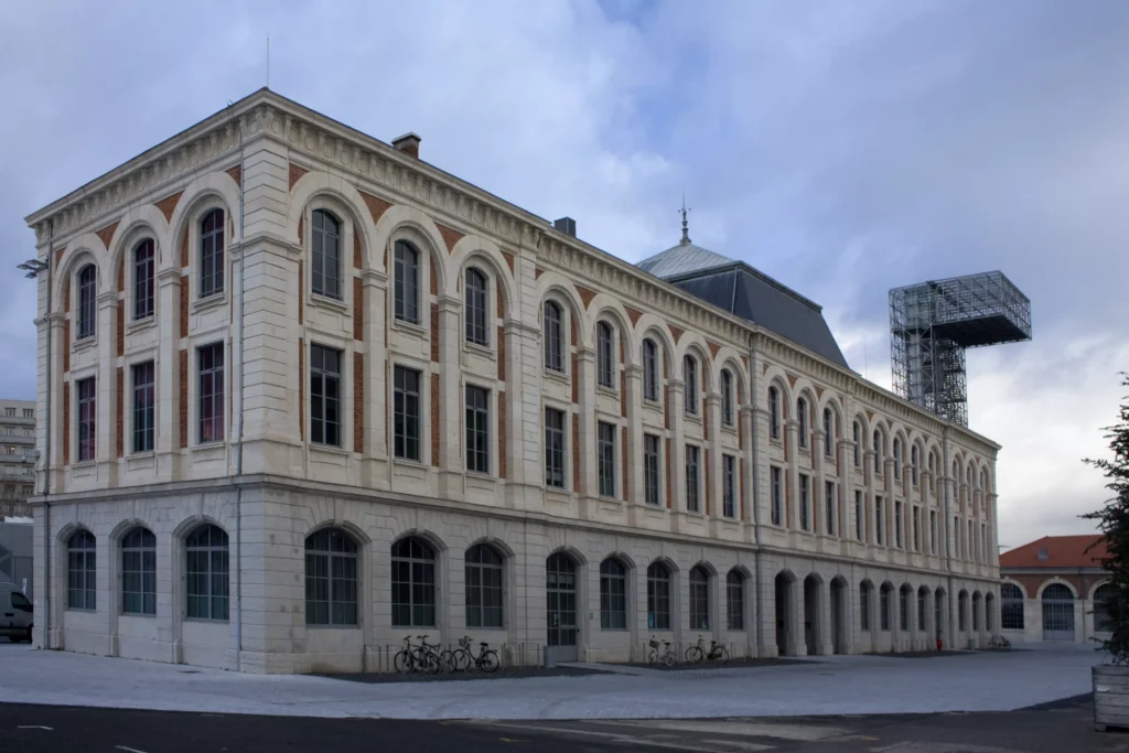 Saint_Étienne-La_Manufacture_d'Armes-20110111